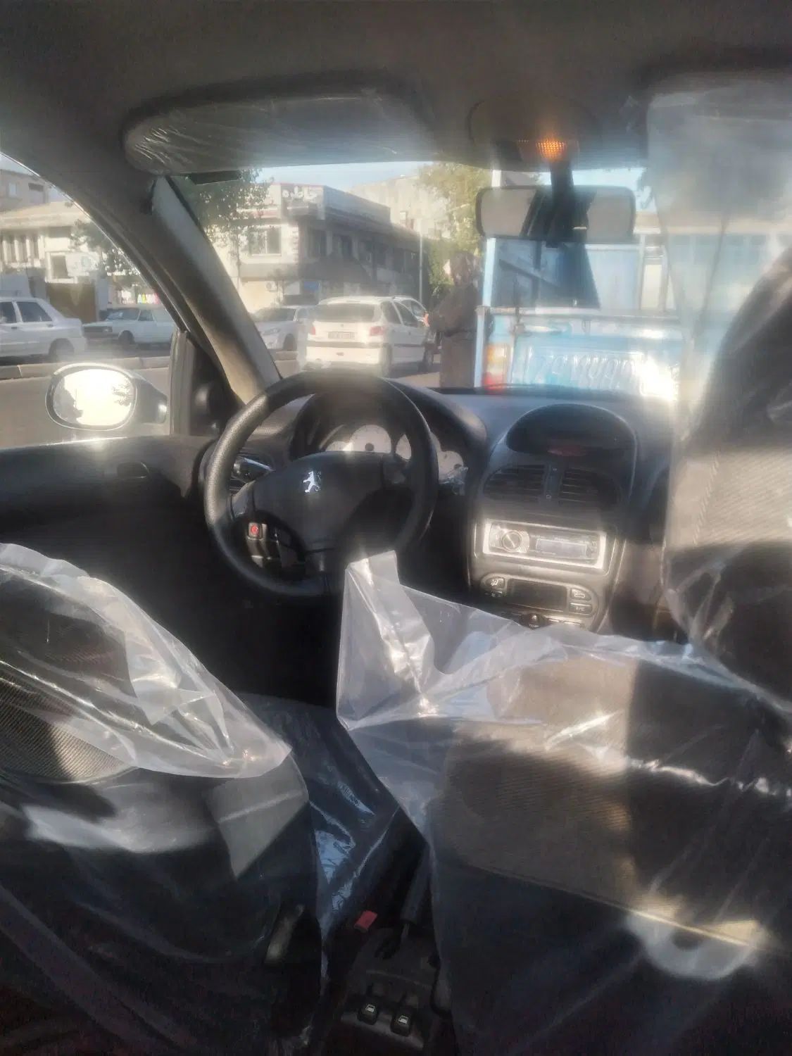 پژو 206 SD V8، مدل ۱۳۹۰|خودرو سواری و وانت|رشت, چمارسرا|دیوار