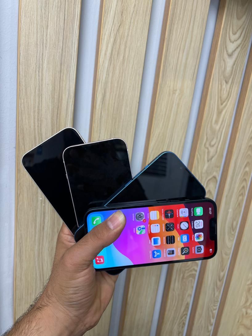اپل iPhone 13 با حافظهٔ ۱۲۸ گیگابایت در حد|موبایل|کاشان, رجایی|دیوار