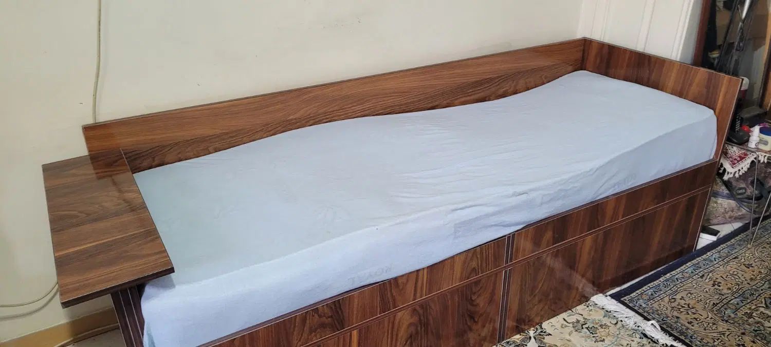 تخت و مبل اک دی اف مخصوص منزل، باغ یا کافه|مبلمان خانگی و میز عسلی|کرج, مهرویلا شمالی|دیوار