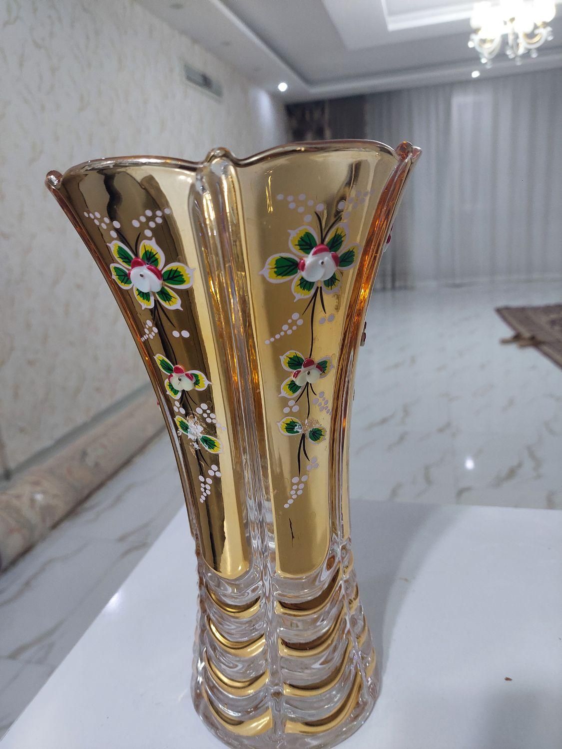 گل مصنوعی شیشه ایی شاخه ای طبیعی با گلدون رز|گل مصنوعی|مشهد, حسابی جنوبی (شهرک غرب)|دیوار