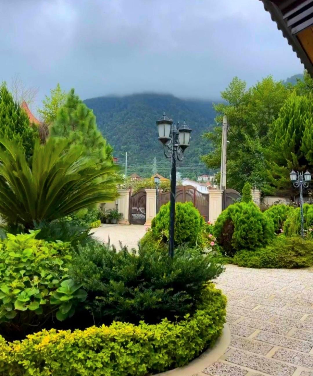 ویلا400متری مسیرجنگلی*مالک پول نیاز/زیرقیمت*جکوزی|فروش خانه و ویلا|رامسر, |دیوار