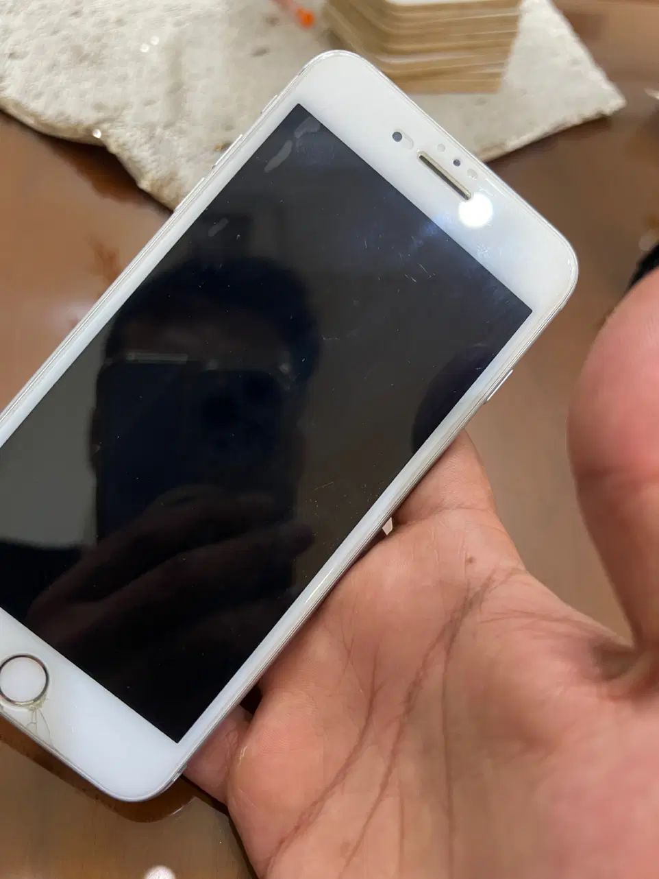 اپل iPhone 8 Plus با حافظهٔ ۶۴ گیگابایت|موبایل|تهران, نارمک|دیوار