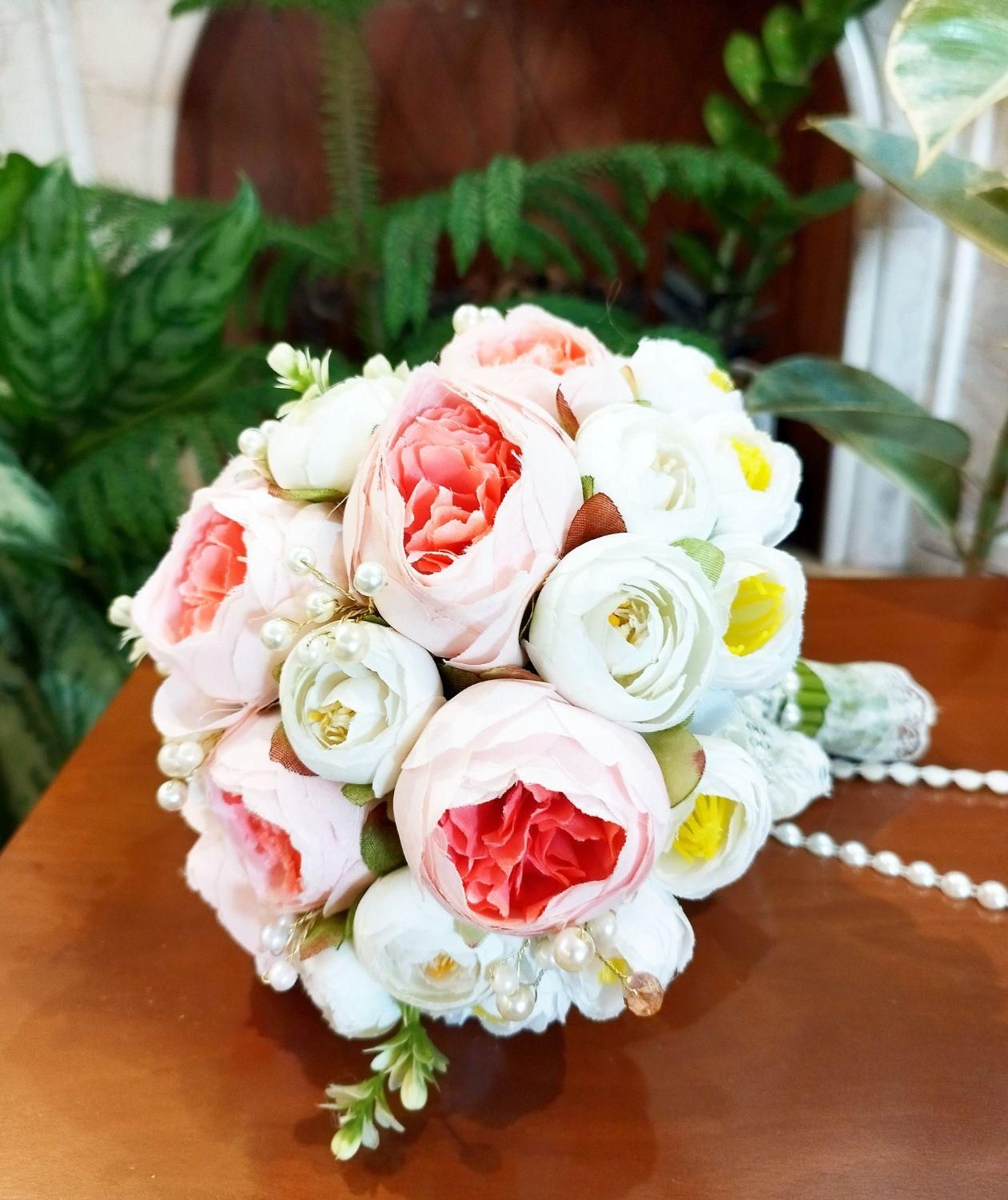 دسته گل عروس لیندا|گل مصنوعی|ری, سرتخت|دیوار