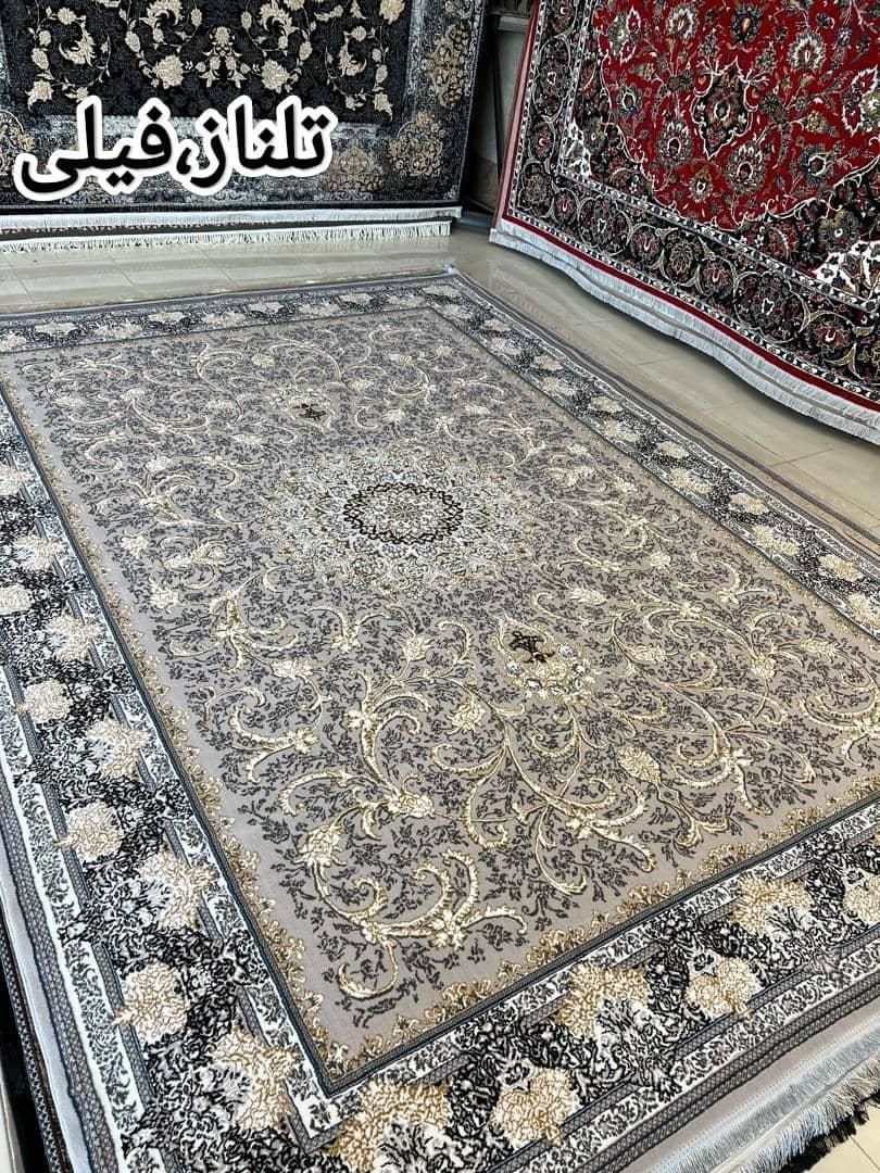 فرش نگین|فرش|اصفهان, ارزنان|دیوار