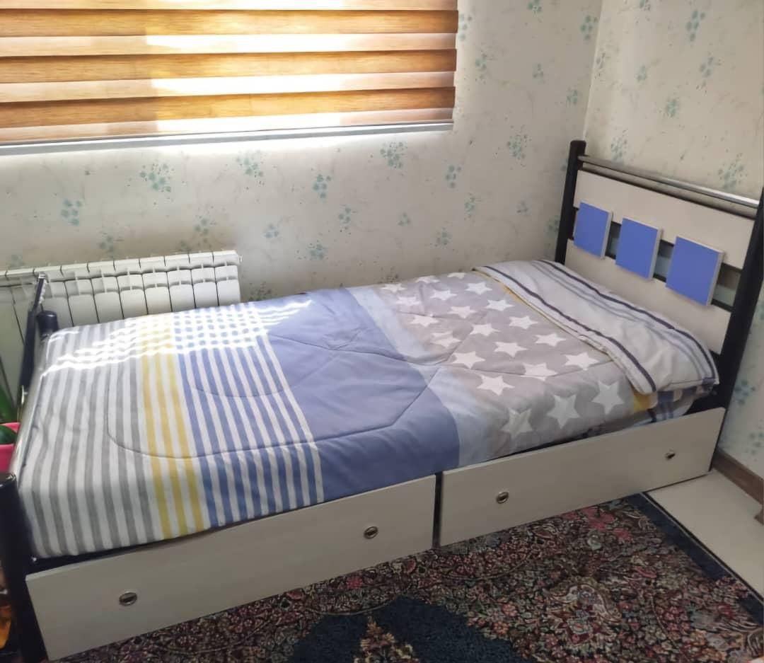 سرویس تخت و کمد کودک|تخت و سرویس خواب|کرمان, |دیوار