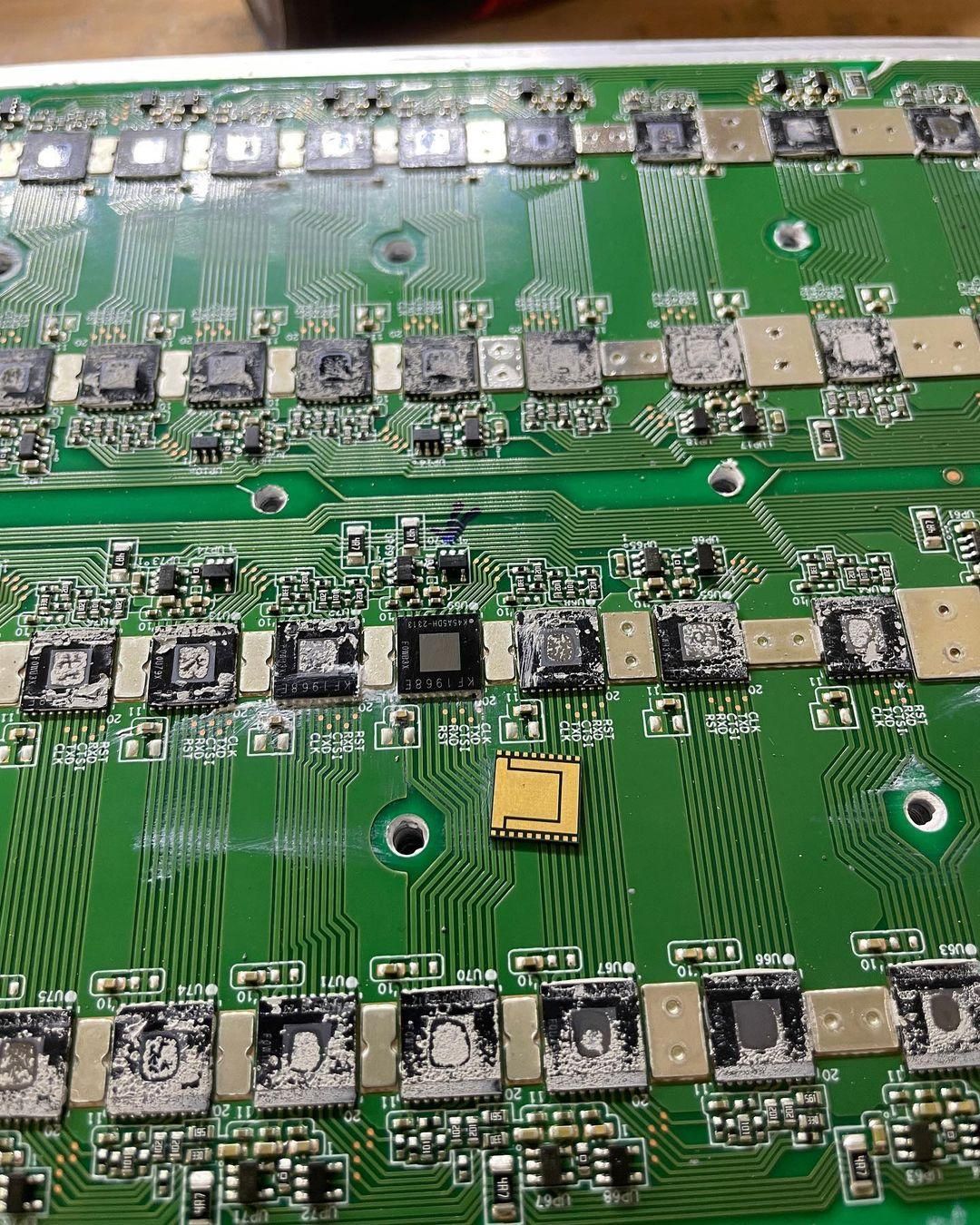 مجموعه تعمیرات پاور و هشبرد ماینر m50 m30 m20|خدمات رایانه‌ای و موبایل|اصفهان, شیخ اشراق|دیوار