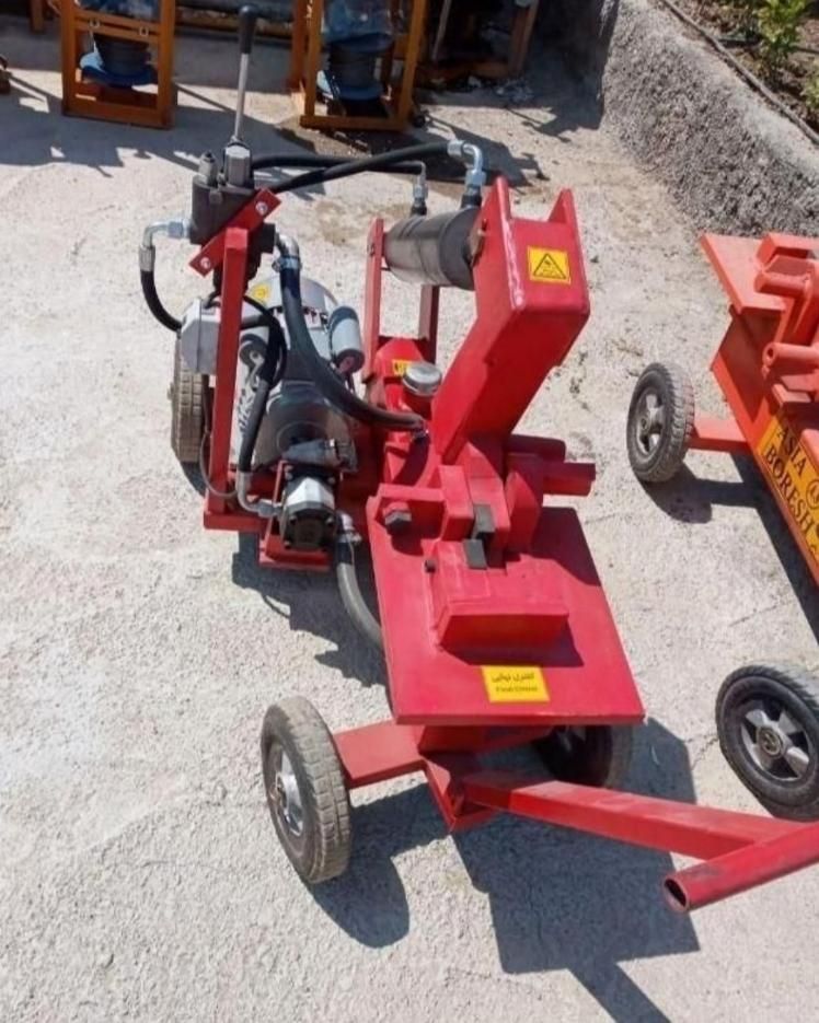 اجاره قیچی بالابر ویبره بتونیر و تخته بشکه|مصالح و تجهیزات ساختمان|اسلام‌شهر, شهرک قائمیه|دیوار