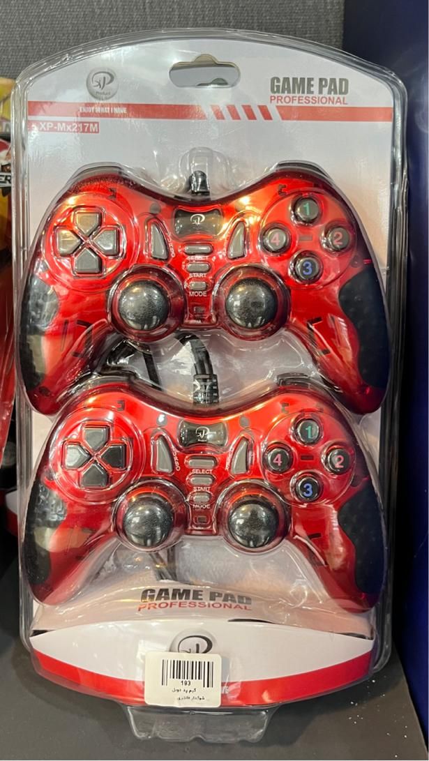 دسته بازی کامپیوتر با طراحی‌های منحصر به فرد|کنسول، بازی ویدئویی و آنلاین|یزد, |دیوار