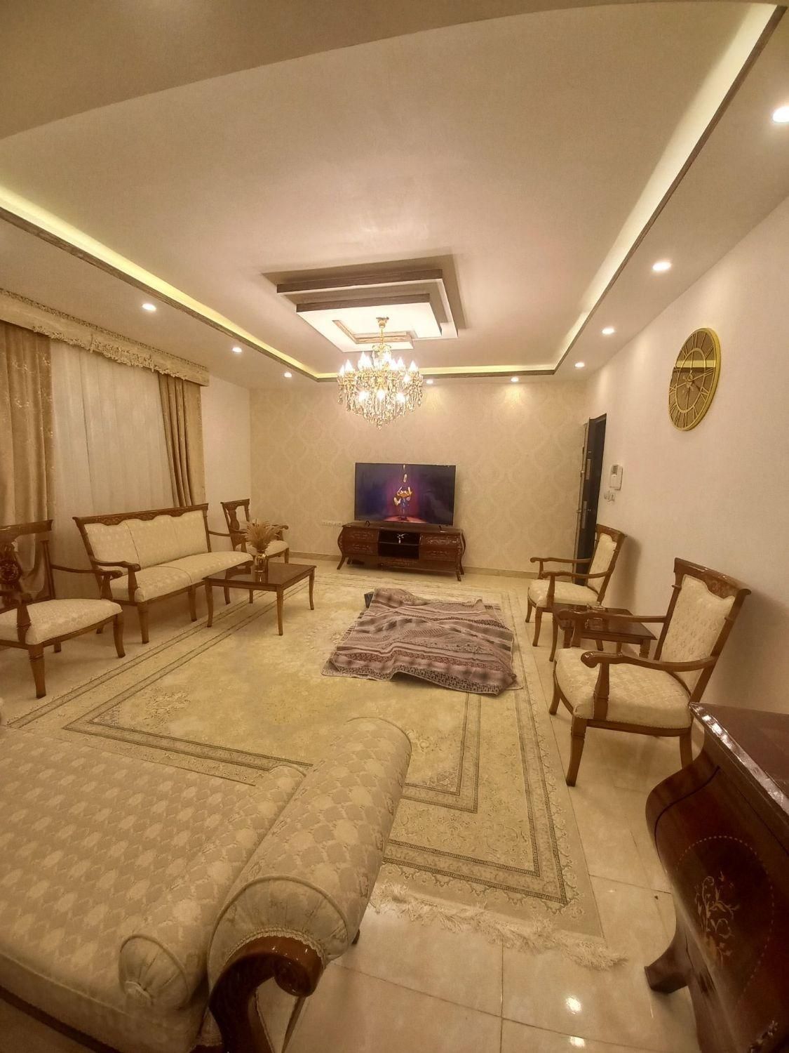 فروش آپارتمان ۱۰۰ متری ۲ خوابه حمیدیان امیرکبیر|فروش آپارتمان|رشت, پاره بیجار|دیوار