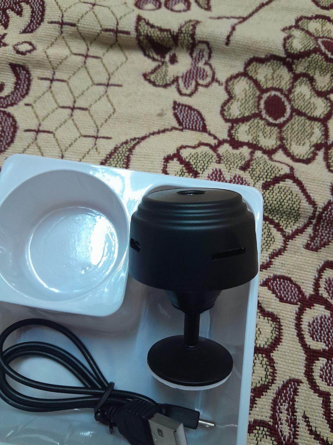 فروش یک عدد دوربین با قیمت مفت کار آمد هست|دوربین عکاسی و فیلم‌برداری|سراب, |دیوار