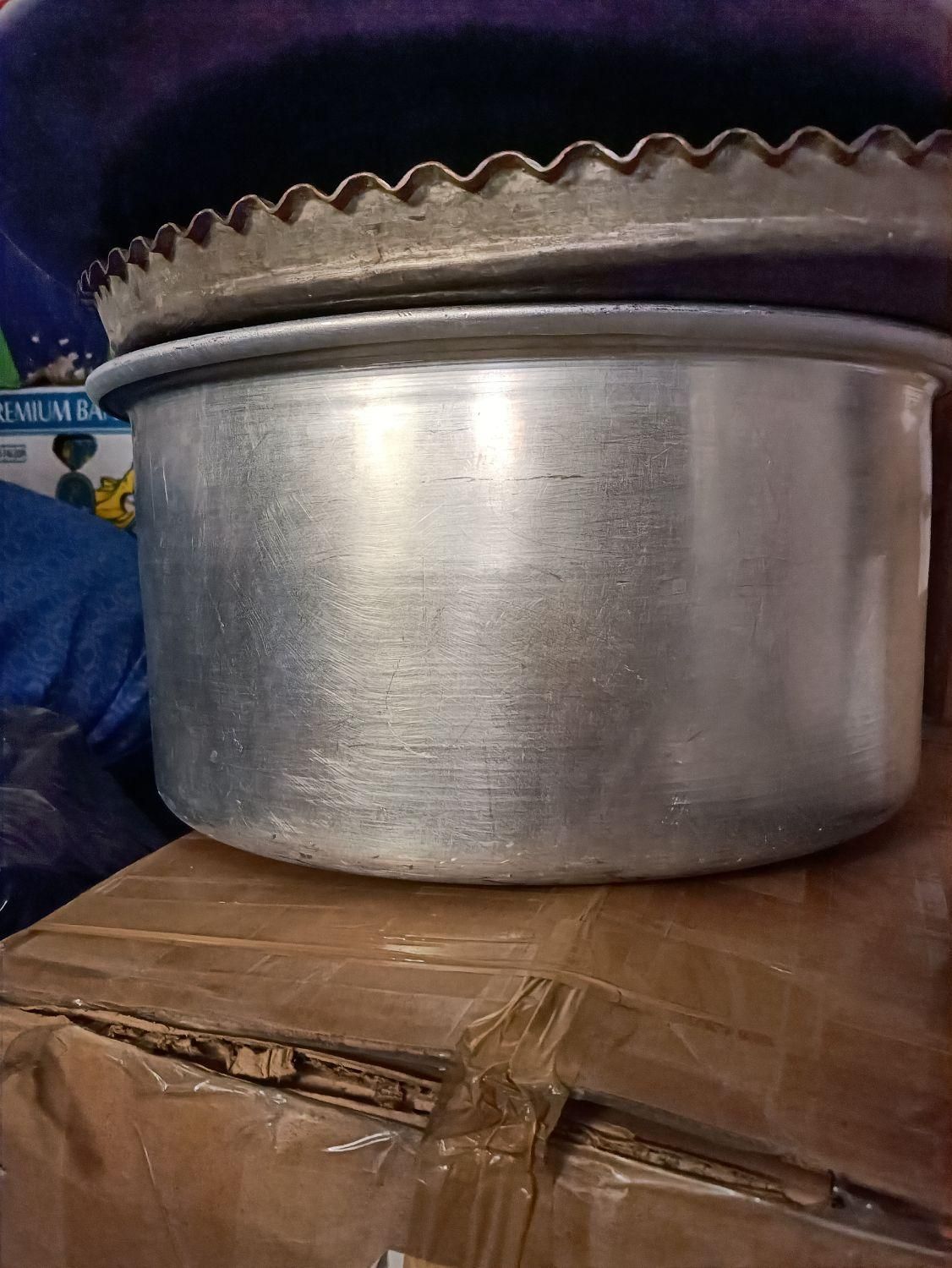 لوازم پخت و پز|ظروف پختوپز|بومهن, |دیوار