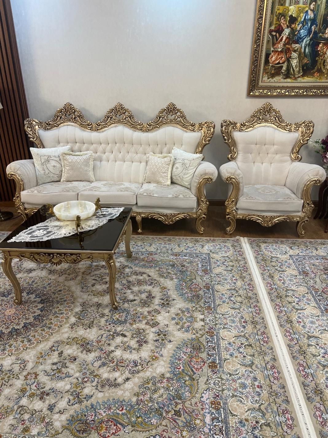 مبل سلطنتی ۹ نفره بهمراه میز ناهارخوری ۸ نفره|مبلمان خانگی و میز عسلی|تهران, پرستار|دیوار