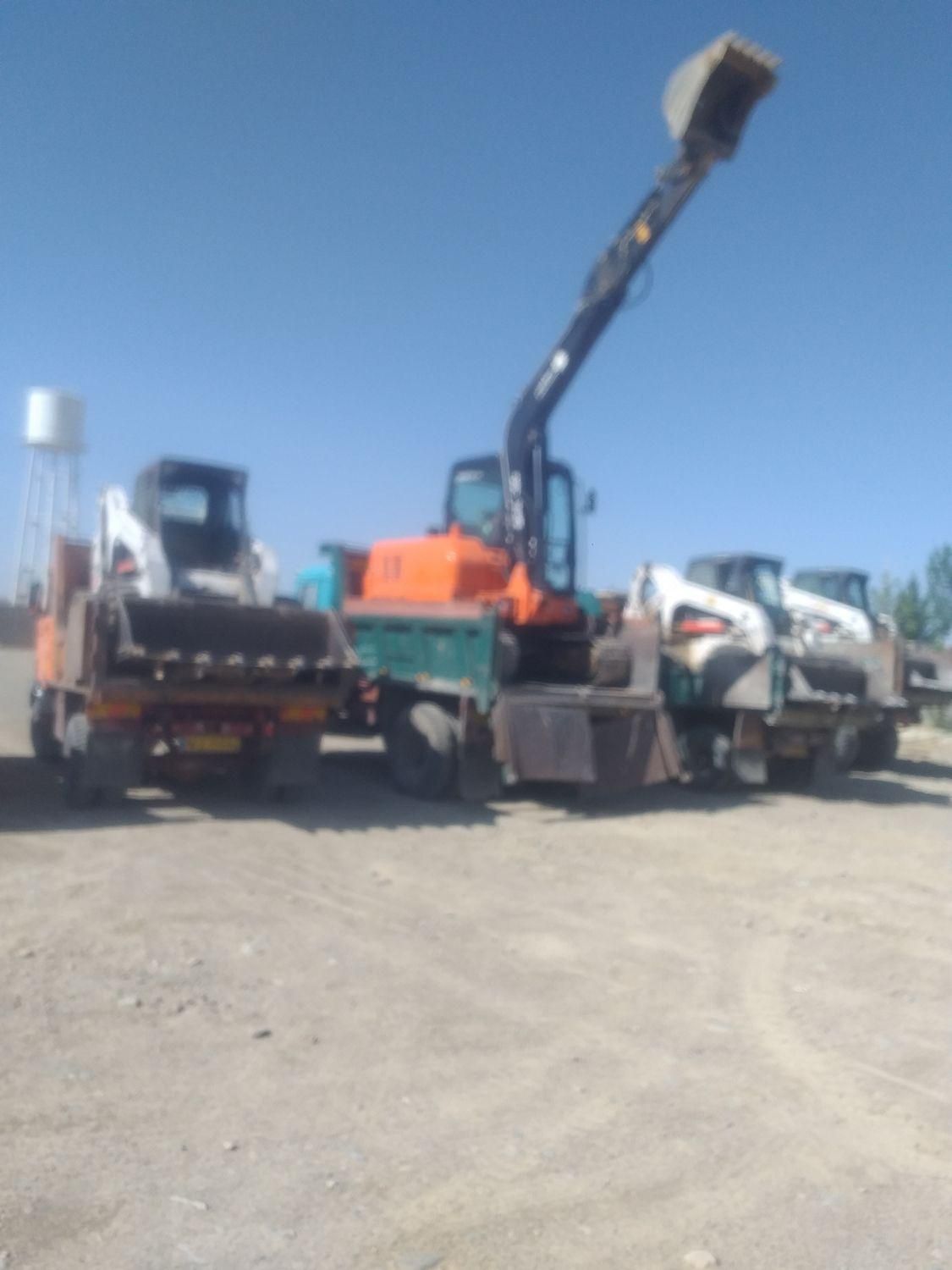 بابکت مینی بیل مکانیکی خاکبرداری،لودرماسه.اجر|خدمات حمل و نقل|هشتگرد, تهران دشت|دیوار