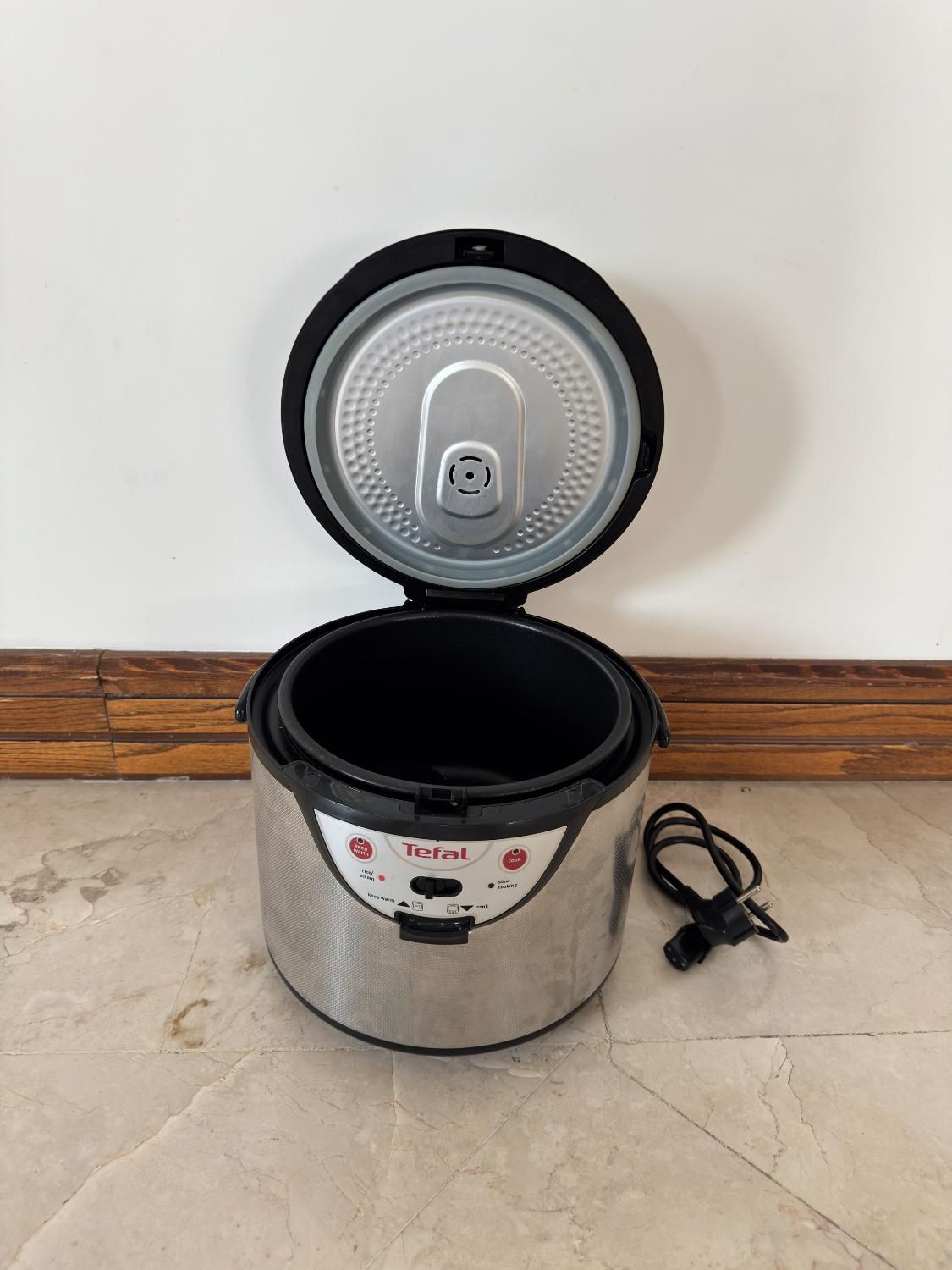 پلوپز برند تفال tefal استیل  تمیز و سالم|اجاق گاز و لوازم برقی پخت‌وپز|تهران,  امام زاده قاسم (نیاوران)|دیوار