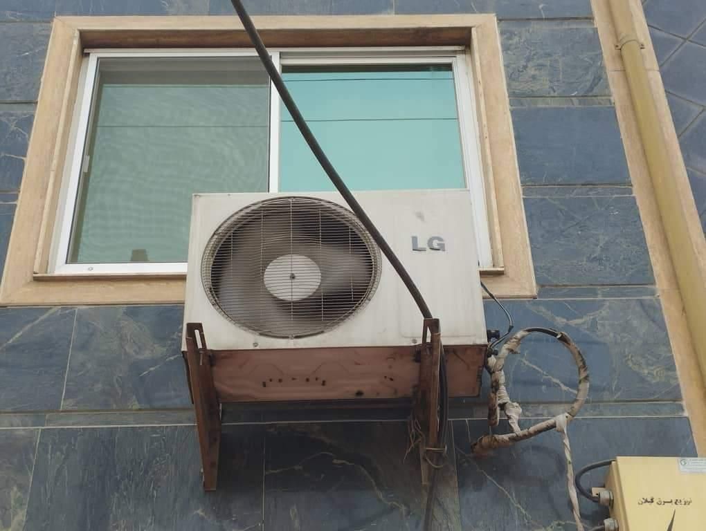 کولر ۲۶۰۰۰ ال جی کاملا سالم و آماده بکار|کولر گازی و فن‌کوئل|رشت, عینک|دیوار