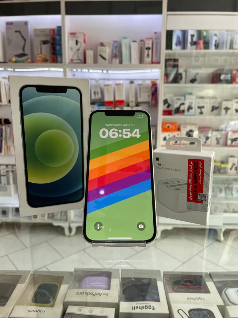 اپل iPhone 12 با حافظهٔ ۱۲۸ گیگابایت|موبایل|کرج, گوهردشت|دیوار