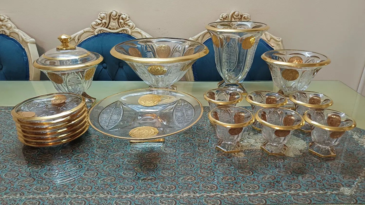 کریستال بوهمیای چک (با جعبه) به همراه بوفه|ظروف سرو و پذیرایی|تهران, نصرت|دیوار