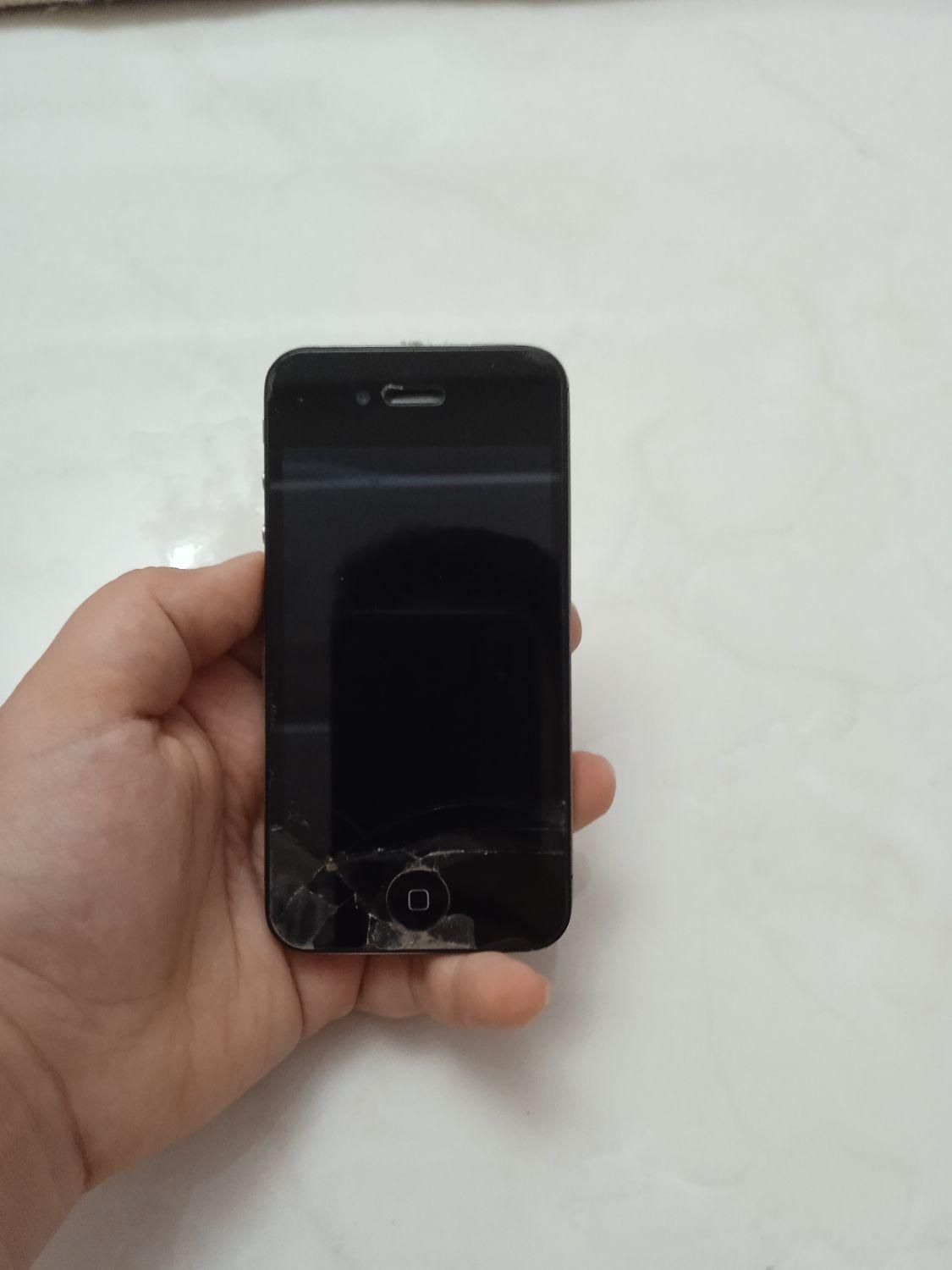 اپل iPhone 4s با حافظهٔ ۳۲ گیگابایت|موبایل|اسلام‌شهر, |دیوار