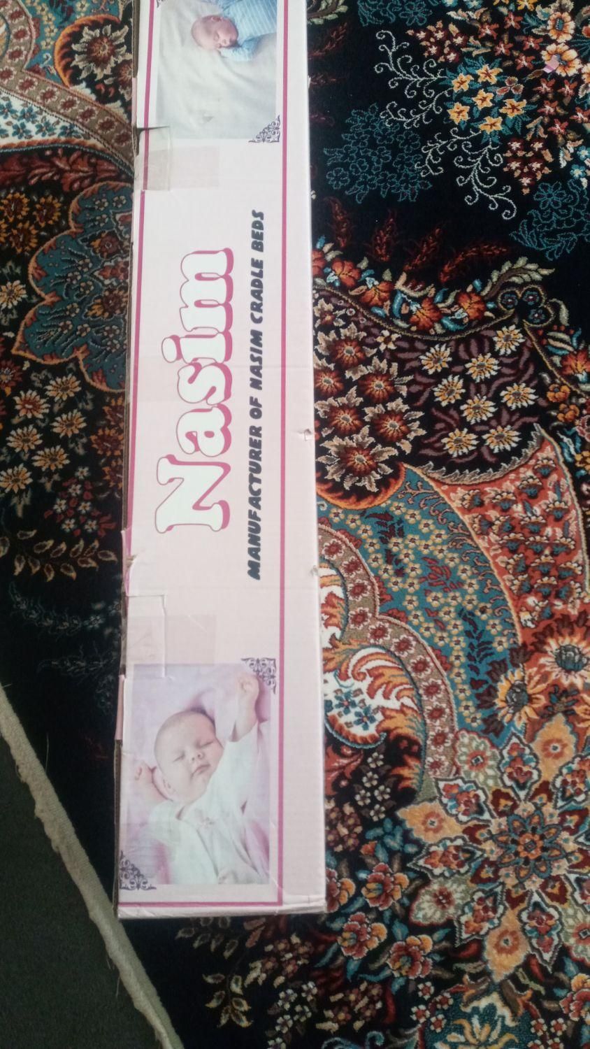 گهواره نوزاد|تخت و صندلی بچه|هشتگرد, شهرک بوستان|دیوار