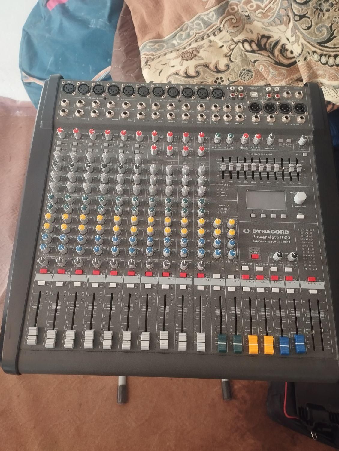 کرایه باند فلش خور و بلوتوث خور.فیلمبردار.ارکستر|خدمات پذیرایی، مراسم|اردبیل, |دیوار