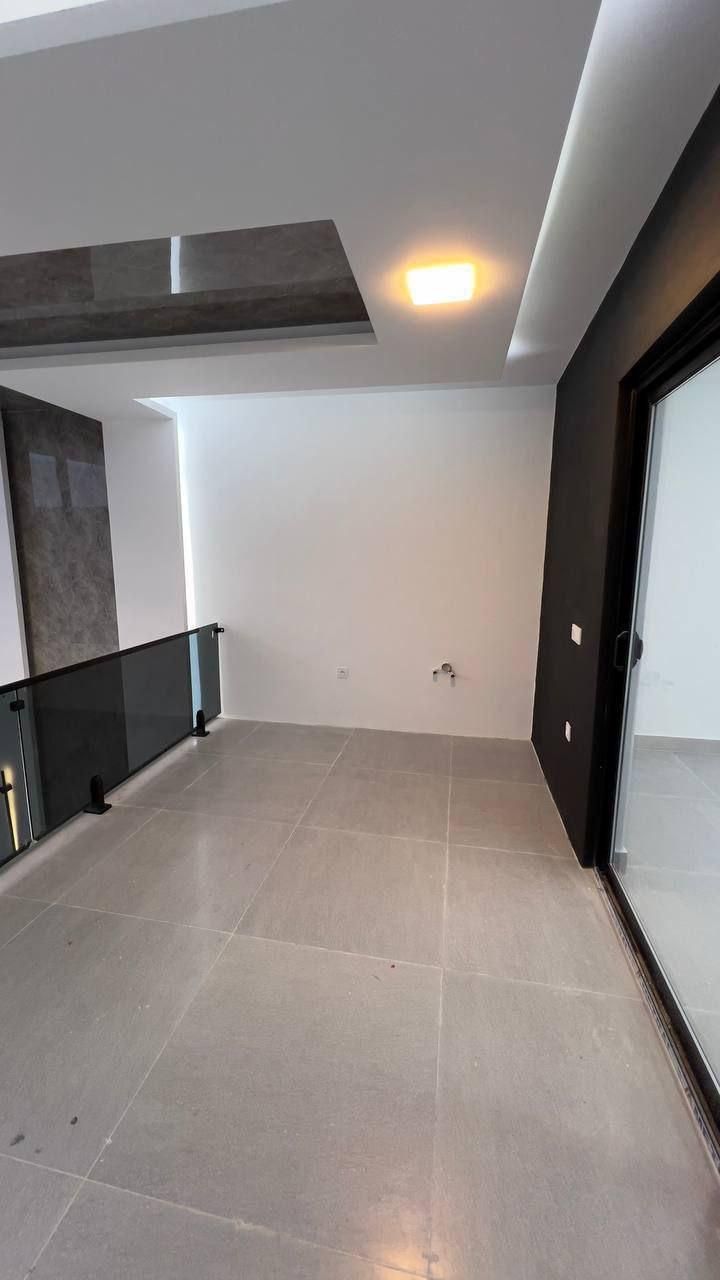 فروش ویلای دوبلکس۳۰۰متری مدارک شسته رفته شهرکی|فروش خانه و ویلا|امامزاده عبدالله, |دیوار