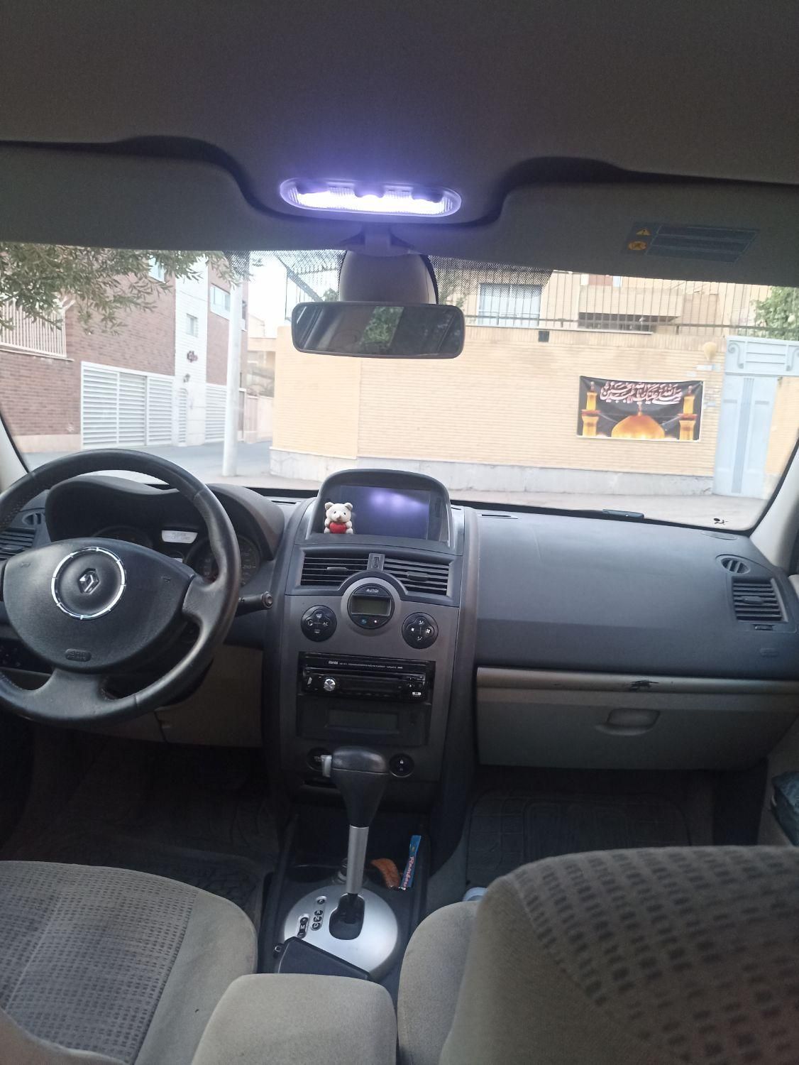رنو مگان مونتاژ 2000cc، مدل ۱۳۹۰|خودرو سواری و وانت|اصفهان, بهارستان|دیوار