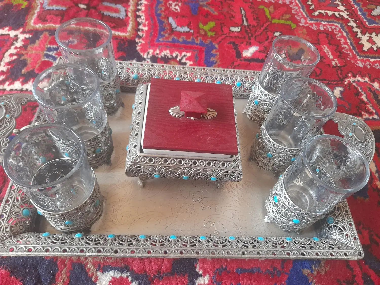 سینی به همراه لیوان و قندان|ظروف سرو و پذیرایی|تبریز, |دیوار