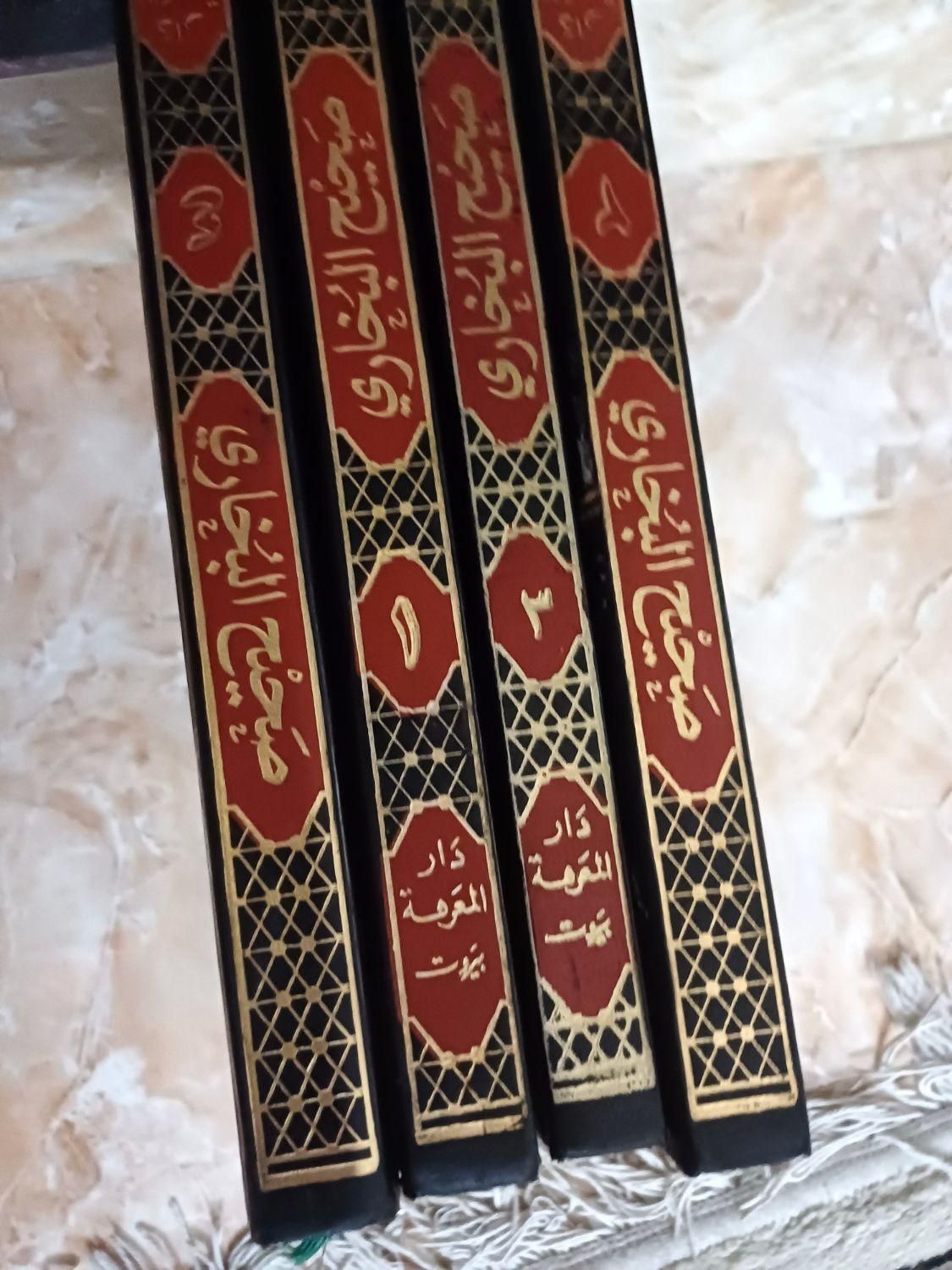 تعدادی کتاب نفیس|کتاب و مجله مذهبی|بوشهر, |دیوار
