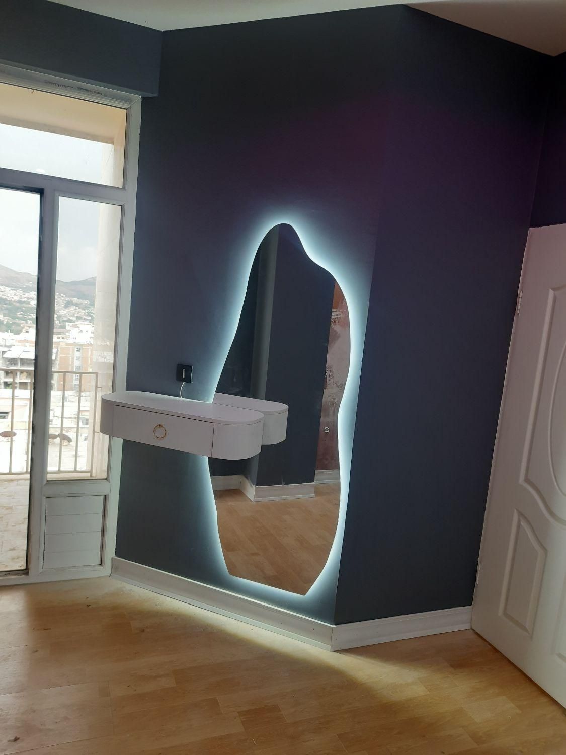 نصاب نصب کاغذدیواری،نقاشی،بازسازی|خدمات پیشه و مهارت|کرج, گلشهر|دیوار