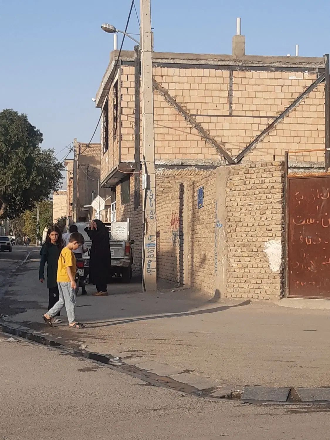 منزل۲طبقه‌درحد‌.گچ.وکاشی.طبقه‌پایین‌مقازه‌وپارکینک|فروش خانه و ویلا|نیشابور, شهرک رسولی|دیوار