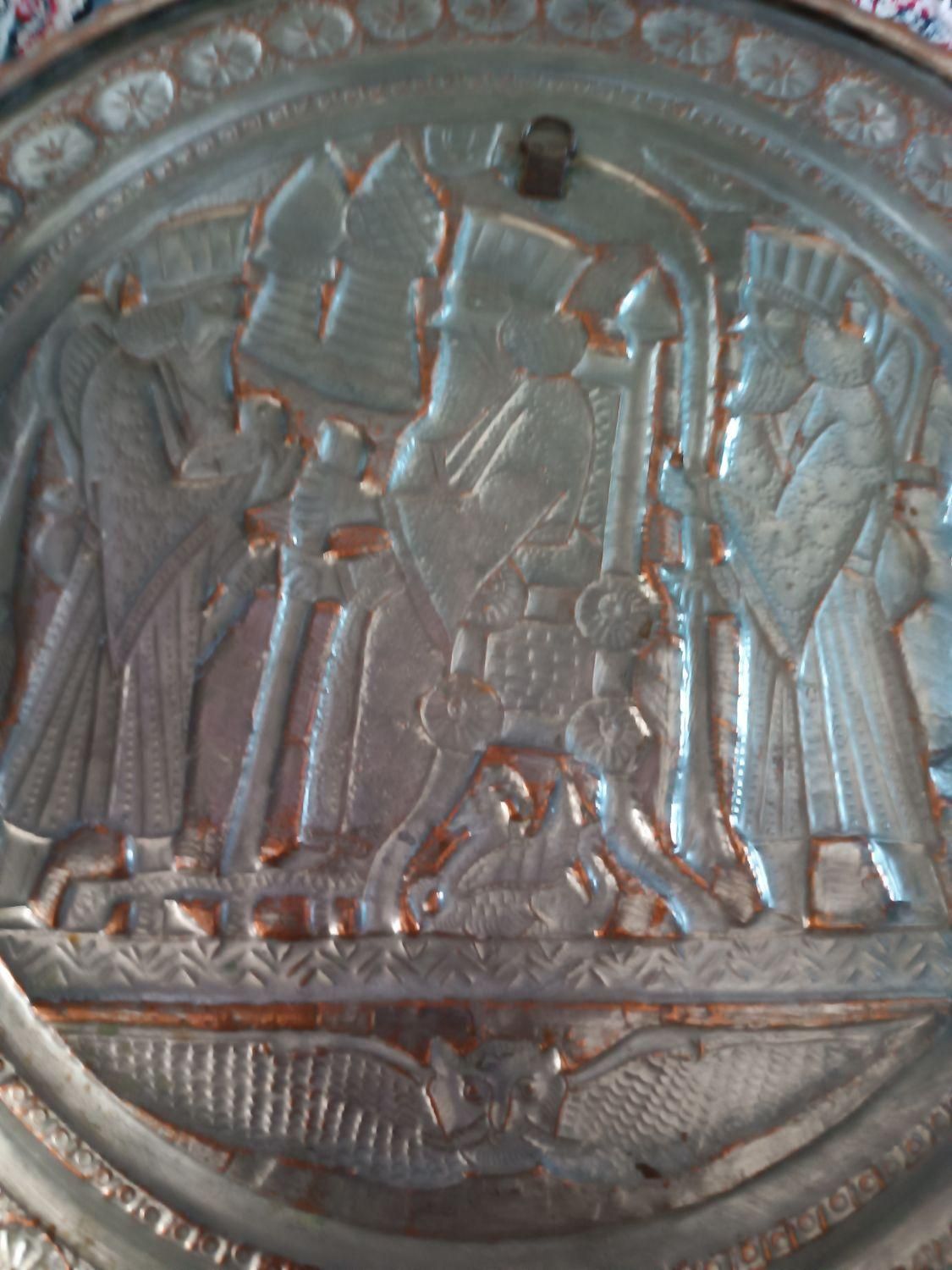 سینی مسی خیلی قدیمی ومحکم|کلکسیون اشیاء عتیقه|اسلامشهر, شهرک واوان|دیوار