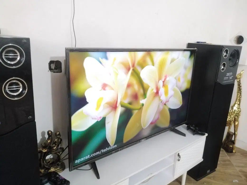 ال ای دی43اینچ الجی اصلی برق آداپتوری پنل ضدضربه|تلویزیون و پروژکتور|مشهد, شهید آوینی|دیوار