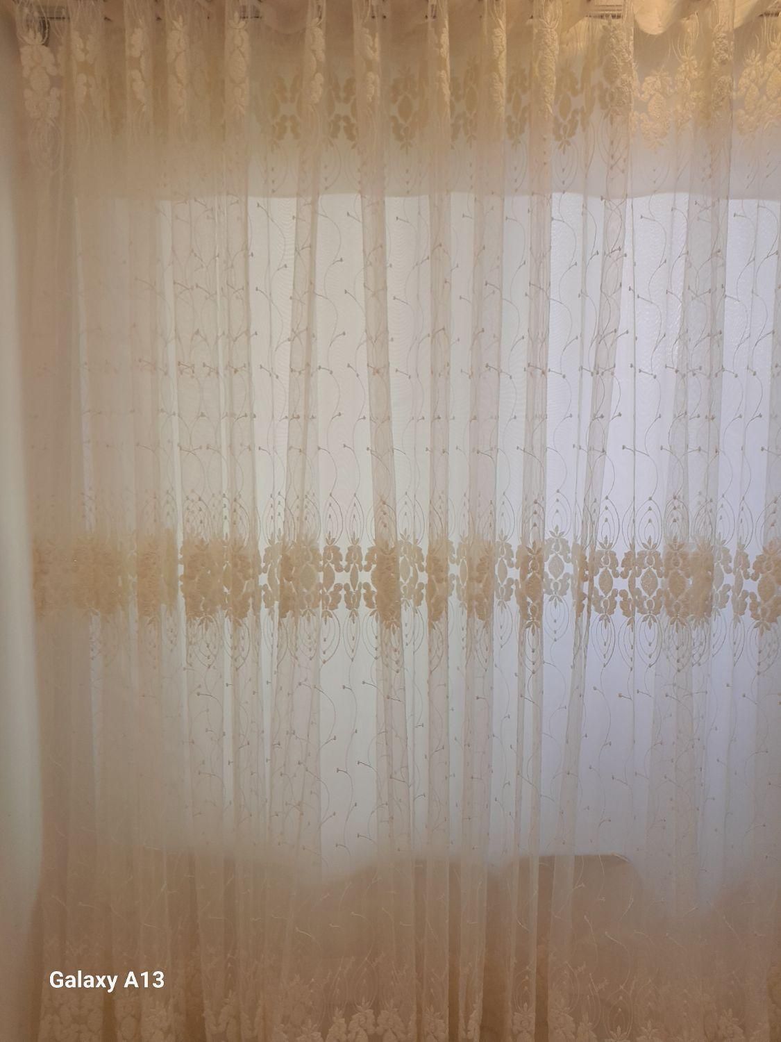 پرده پانچ|پرده، رانر، رومیزی|نور, |دیوار