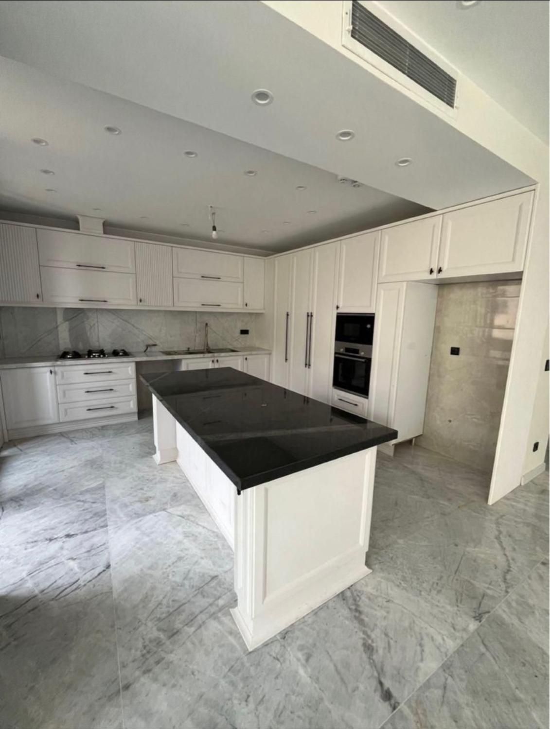 170متر/3خواب گیشا تاپ لوکیشن زوج