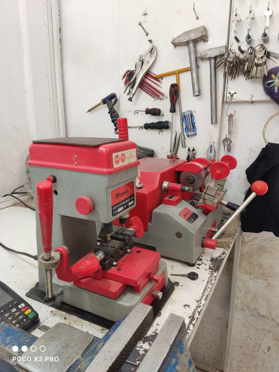 کلیدساز(با تجربه کاری۱۶سال)کاری دقیق و با ظرافت|خدمات پیشه و مهارت|زابل, |دیوار