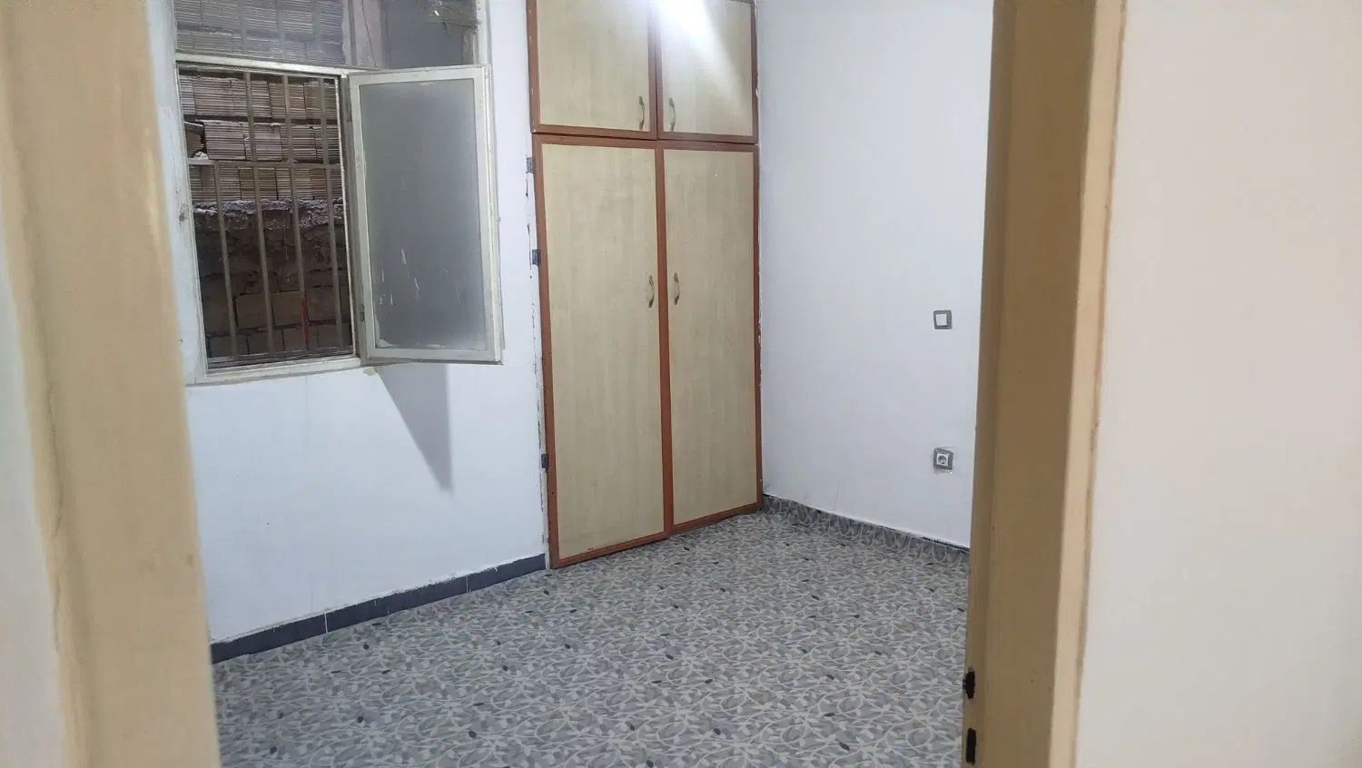 فروش آپارتمان ۶۰ متری ۱ خوابه طبقه ۱ در کمال‌شهر|فروش آپارتمان|کرج, کمال‌شهر|دیوار