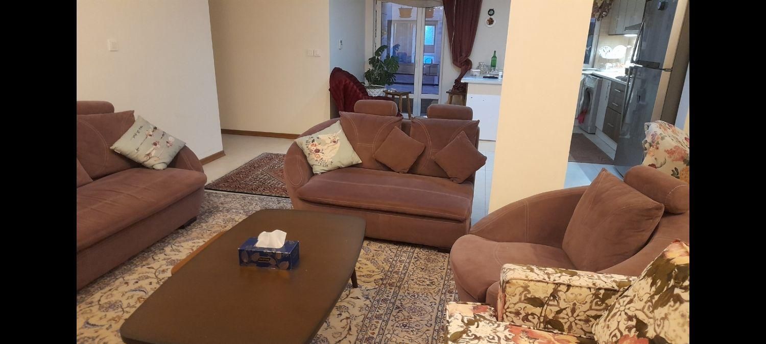 مبل راحتی ال ۹ نفره|مبلمان خانگی و میز عسلی|تهران, کوی بیمه|دیوار