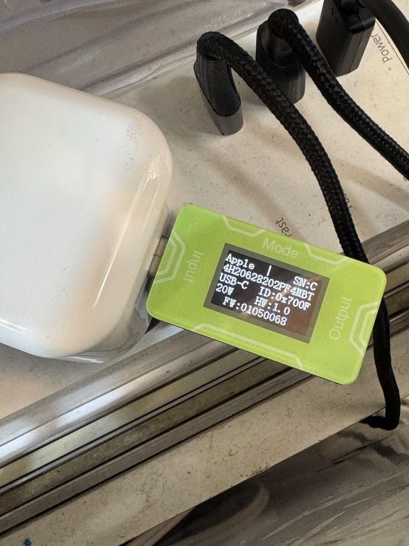 کلگی شارژ (شارژر)آیفون (۱۲ تا ۱۶ اصلی)اورجینال|لوازم جانبی موبایل و تبلت|شیراز, فرهنگ شهر|دیوار