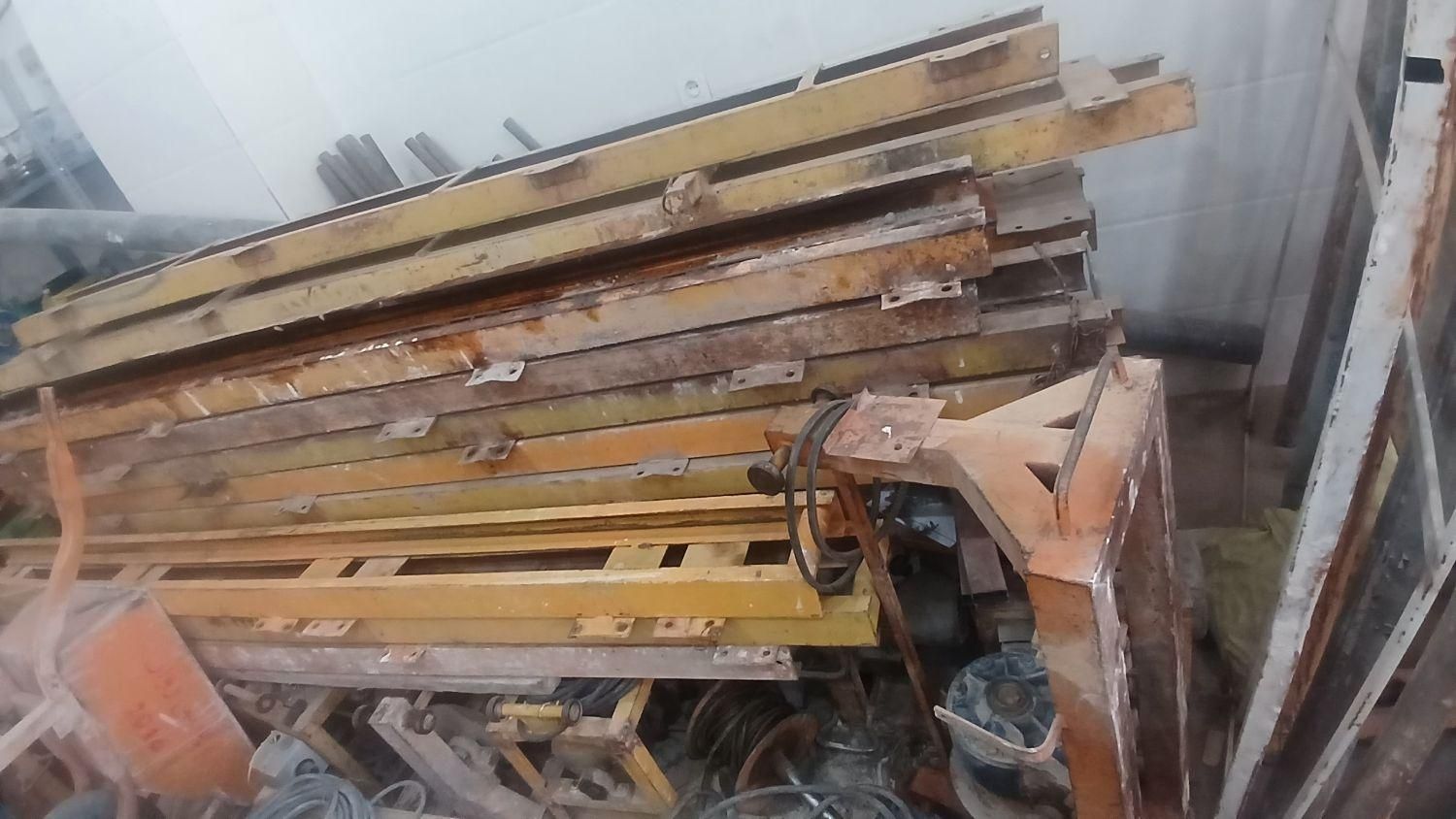 اجاره فروش خرید ابزار تخته بشکه قیچی هیلتی بالابر|مصالح و تجهیزات ساختمان|رباط‌کریم, نصیرشهر|دیوار