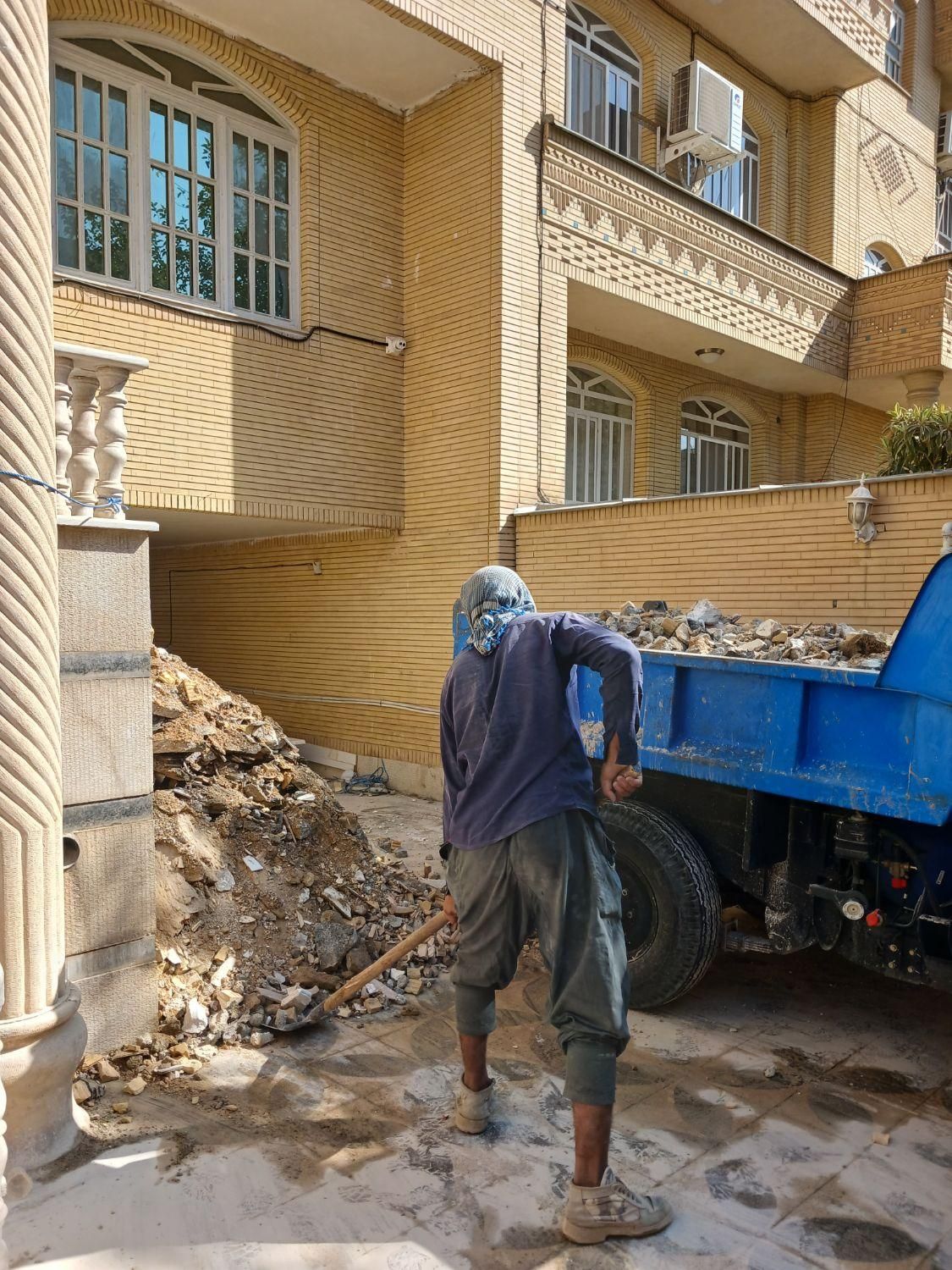 حمل نخاله ناخاله ماسه نیسان کمپرسی**همه جای شهر**|خدمات حمل و نقل|شیراز, پانصد دستگاه ارتش|دیوار