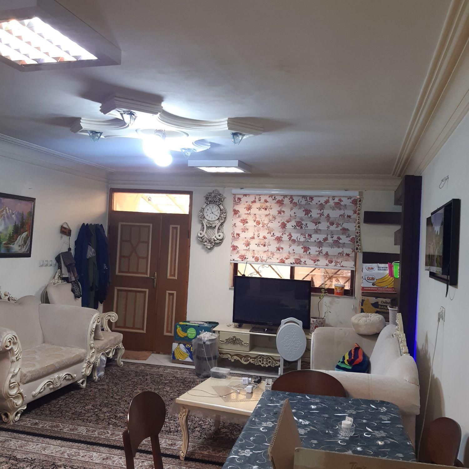 خانه ویلایی ۱۱۰ متری ۲ خواب پارکینگ ۳ ماشین|اجارهٔ خانه و ویلا|رشت, کوی جام جم|دیوار