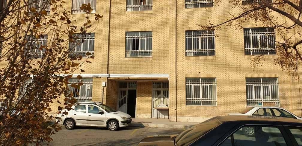 استخدام آقا یا خانم برای نظافت مرکز آموزشی|استخدام سرایداری و نظافت|تهران, شهرک شهید باقری|دیوار