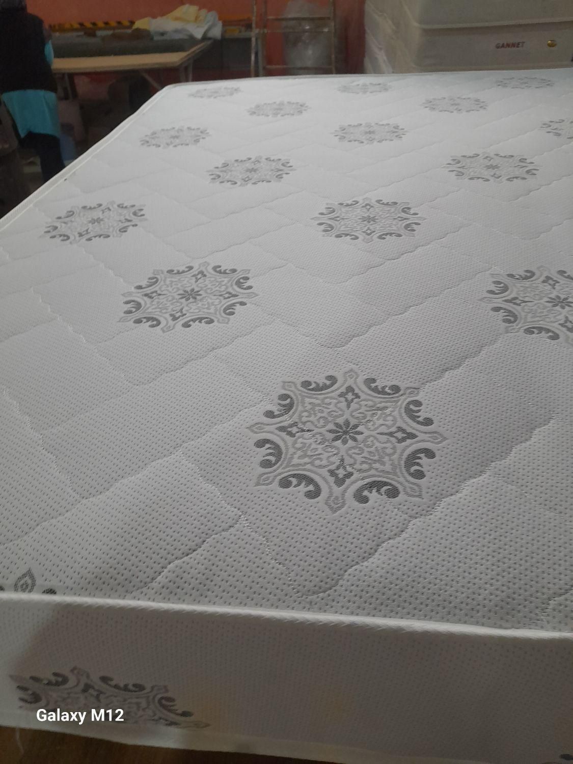 تولیدی بازرگانی ایپک گارانتی|تشک تختخواب|خوی, |دیوار