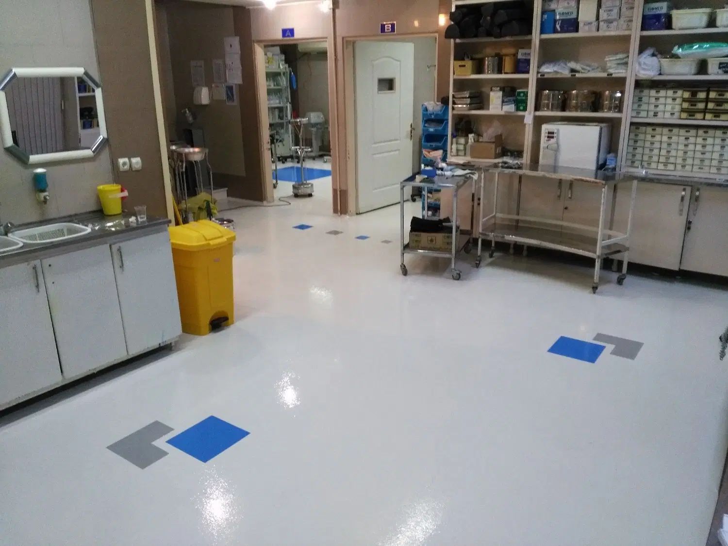 کفپوش اپوکسی پارکینگها ، کارخانجات ،سالنها|خدمات پیشه و مهارت|اراک, |دیوار
