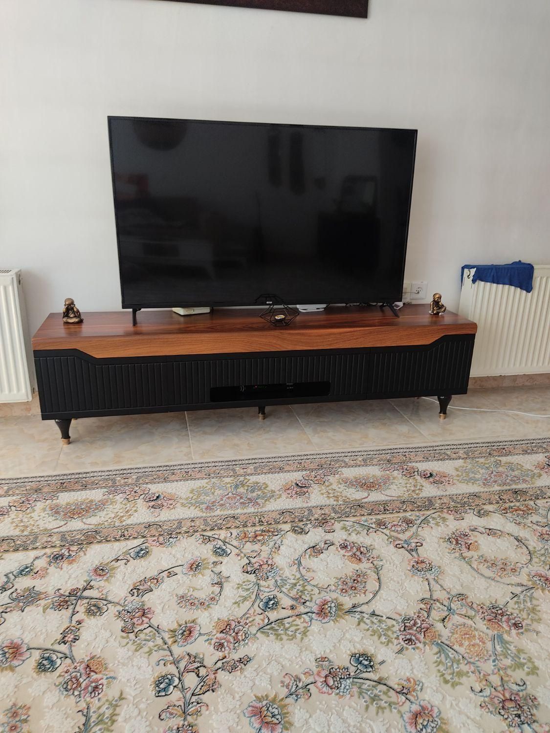 ست کنسول و میز تی وی و جلو مبلی|بوفه، ویترین، کنسول|مهاباد (آذربایجان غربی), |دیوار