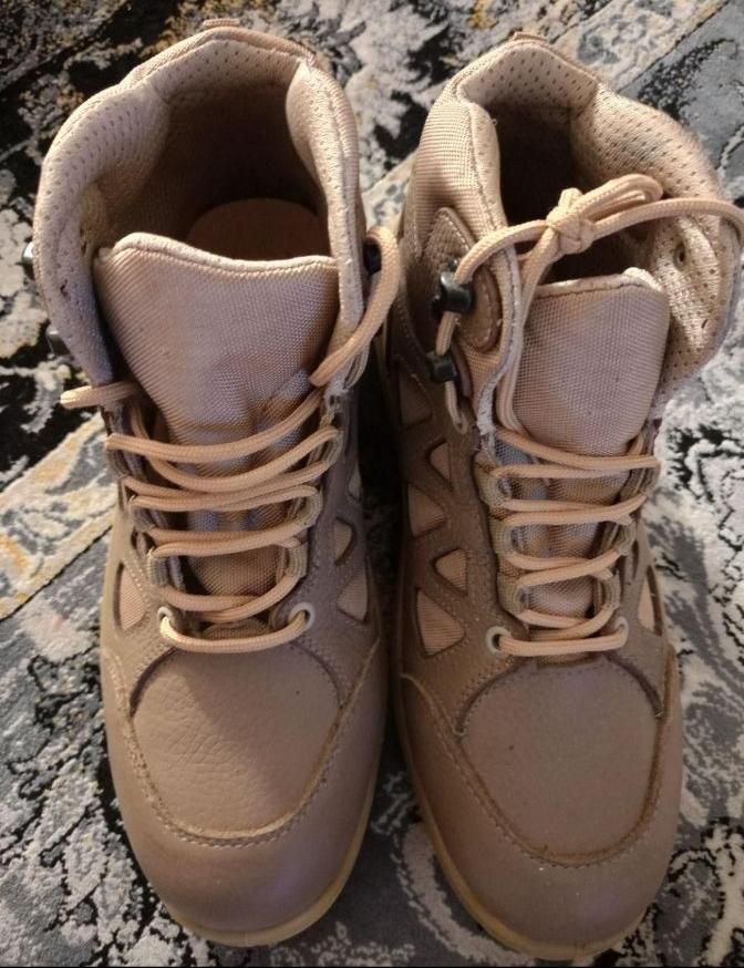 کفش کوهنوردی و صحرا نوردی سایز ۴۰|کیف، کفش، کمربند|محمدشهر, شهرک پیام (مهرالبرز)|دیوار