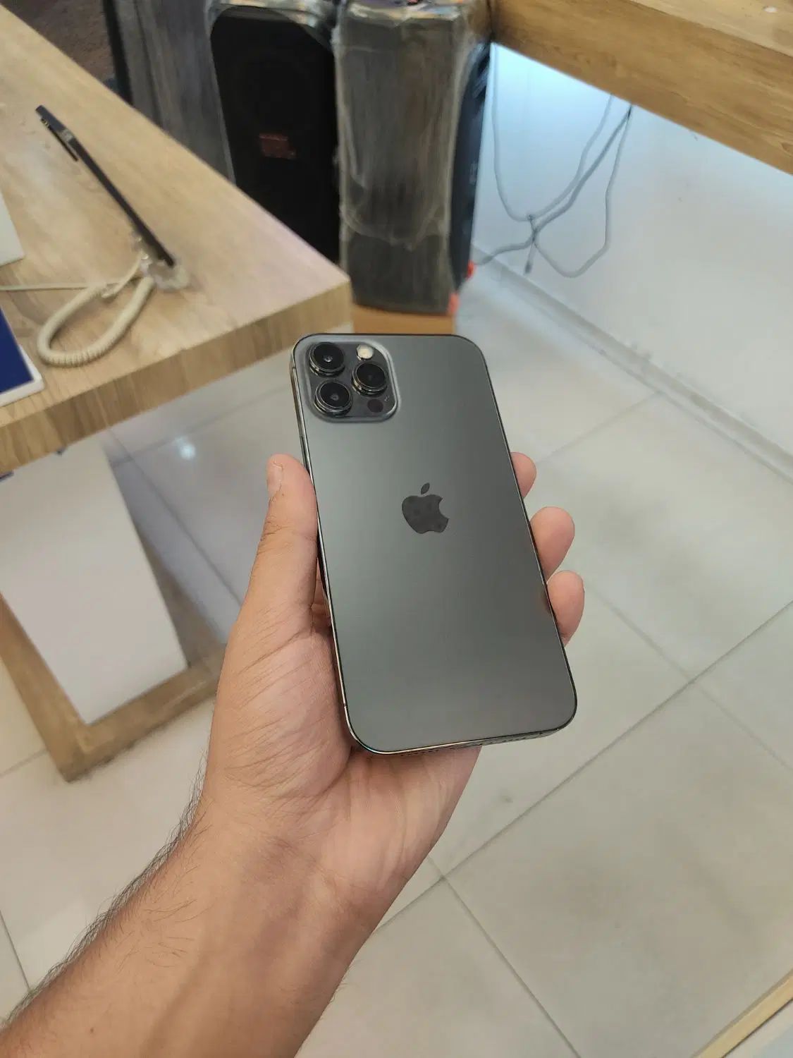 اپل iPhone 12 Pro Max با حافظهٔ ۲۵۶ گیگابایت|موبایل|تهران, نارمک جنوبی|دیوار
