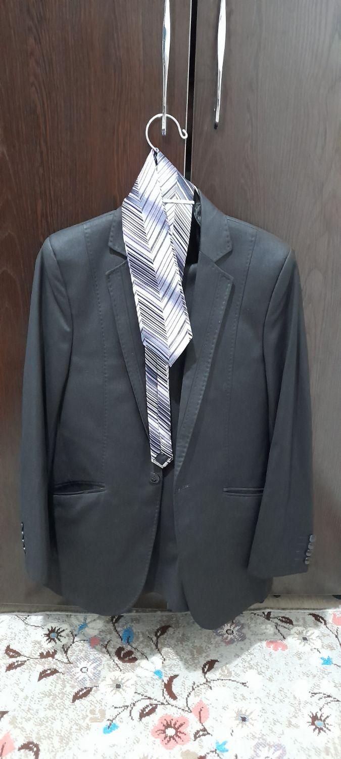 کت و شلوار تمیز و سالم سالم|لباس|لنگرود, |دیوار