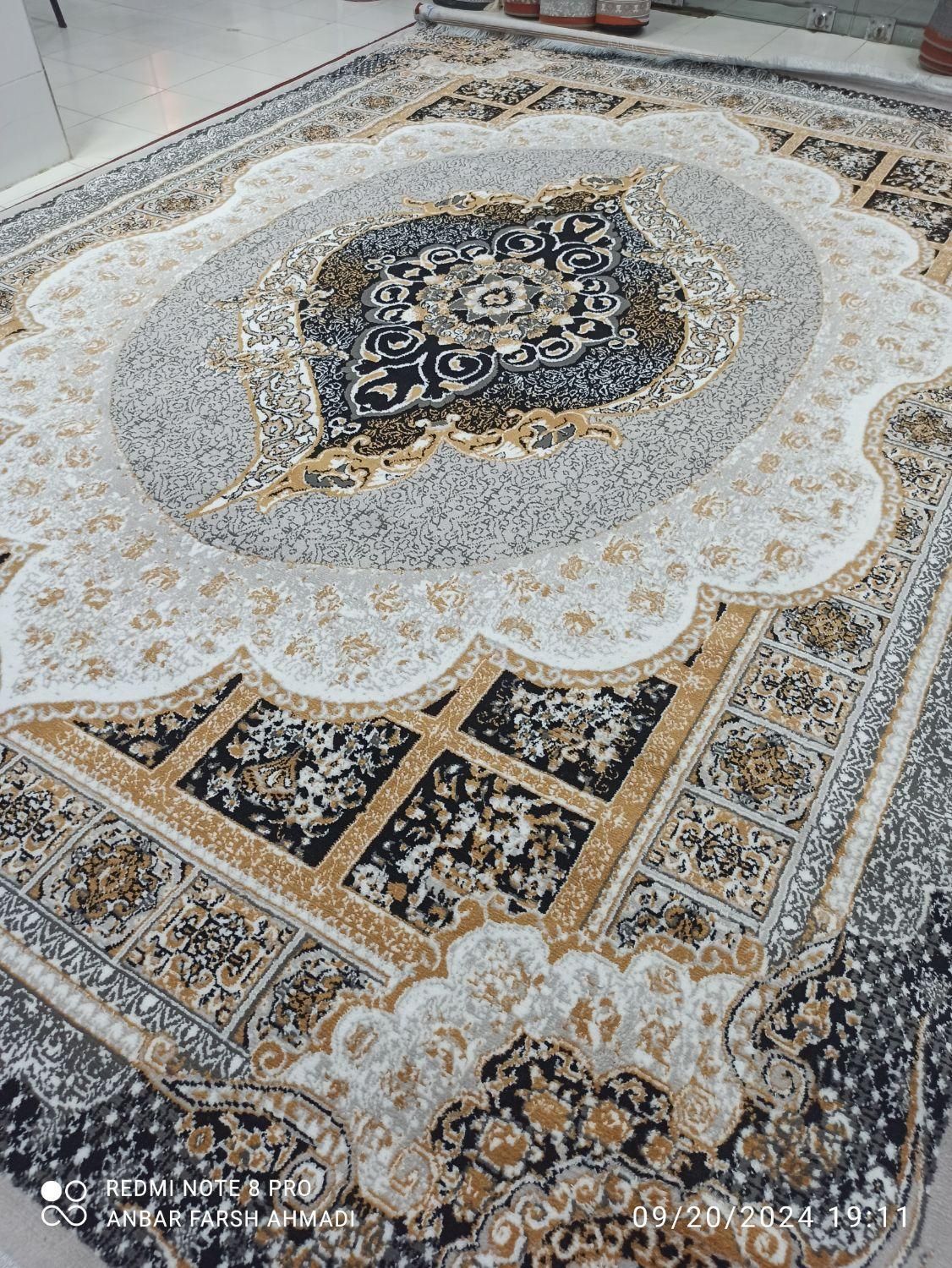 فرش احمدی در خمینی شهر کنار بیمارستان ساعی|فرش|خمینی‌شهر, |دیوار