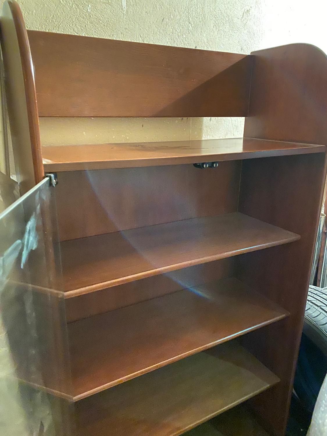 کتابخانه از جنس چوب به ابعاد 1.30 در 80|کتابخانه، شلف، قفسه‌های دیواری|تهران, هروی|دیوار
